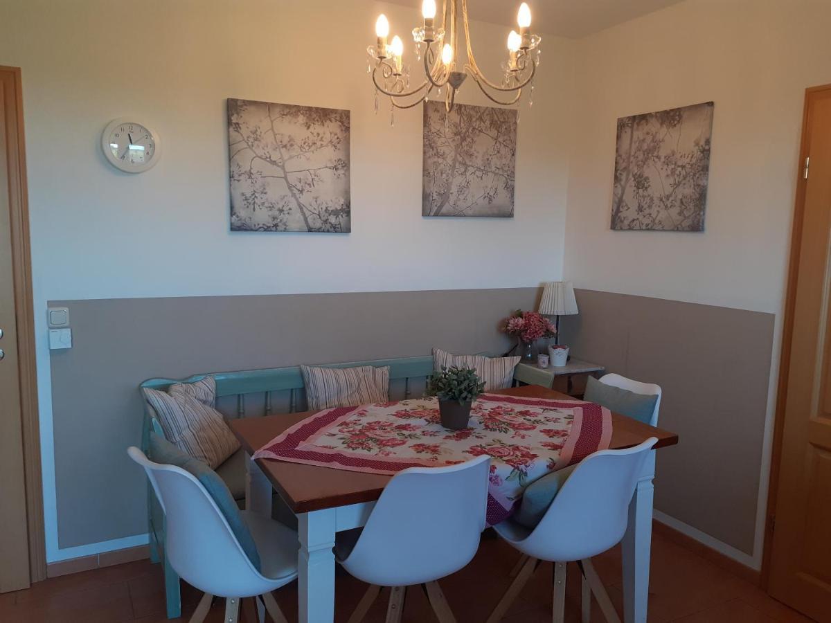 Villapampa Lurschau Exteriör bild